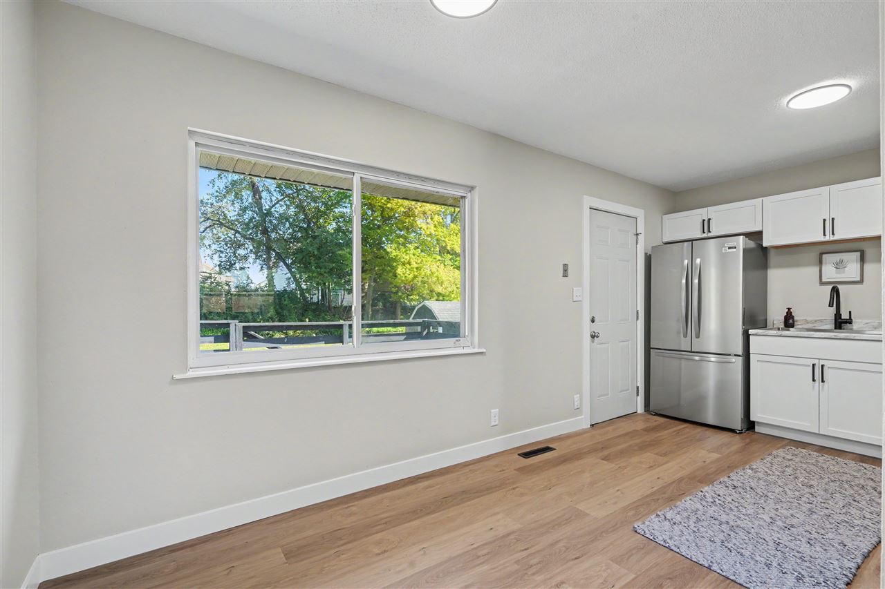 3027 Stratford Lane SW Cedar Rapids IA 52404