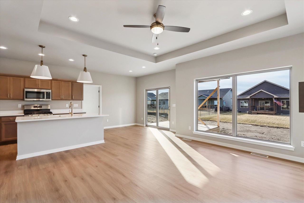 1012 Heritage Trail Solon IA 52333
