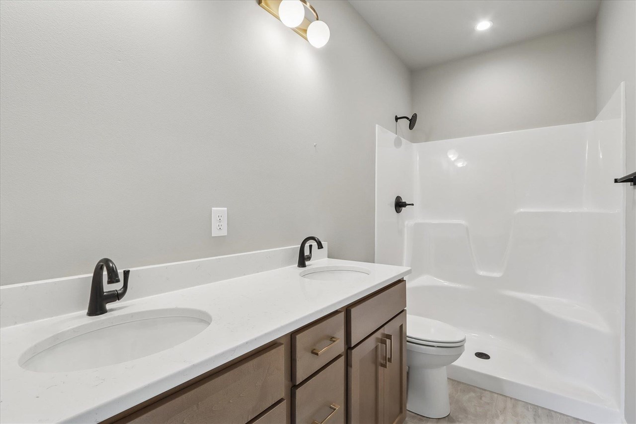 1012 Heritage Trail Solon IA 52333