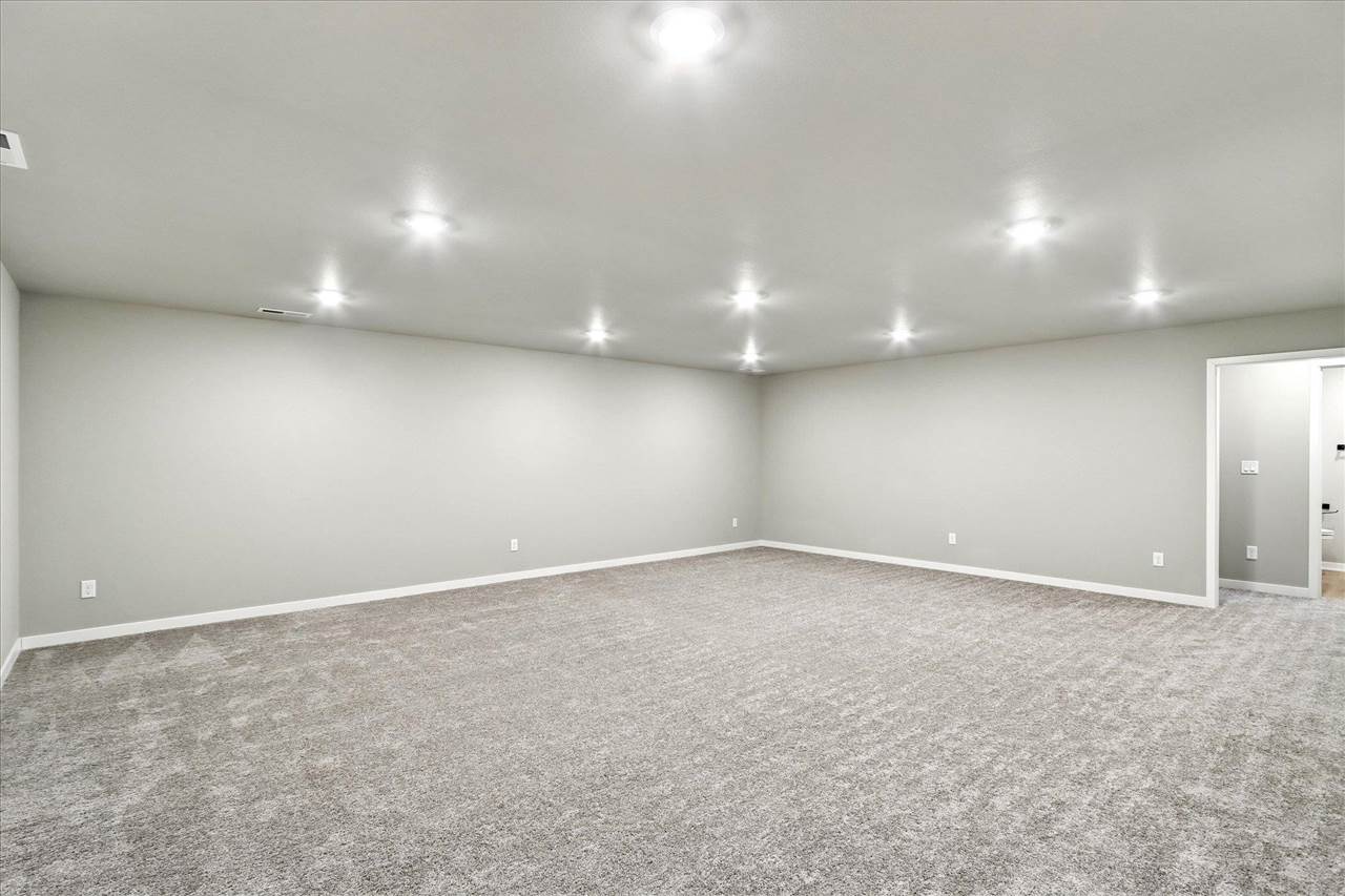 1012 Heritage Trail Solon IA 52333
