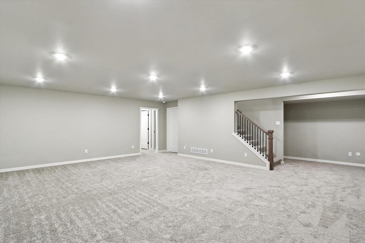 1012 Heritage Trail Solon IA 52333
