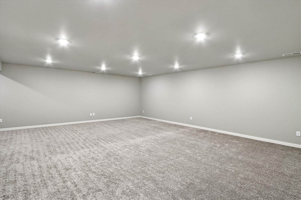 1012 Heritage Trail Solon IA 52333