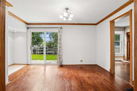 388 W Hilton Street Marengo IA 52301