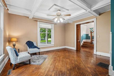 388 W Hilton Street Marengo IA 52301