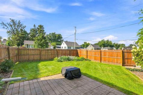 1410 25th Street Marion IA 52302