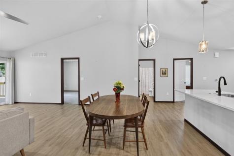921 Prairie View Drive West Branch IA 52358