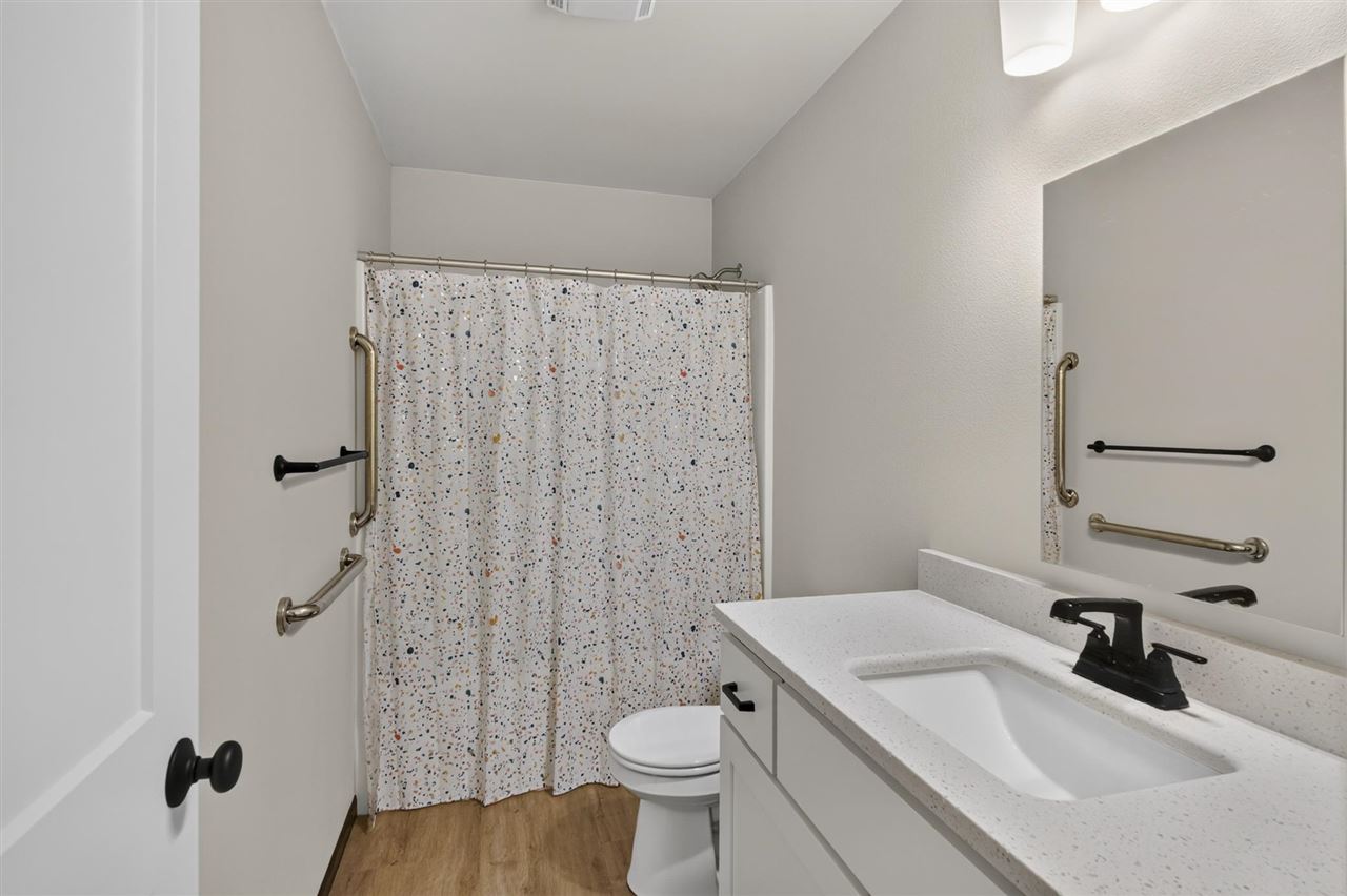 921 Prairie View Drive West Branch IA 52358