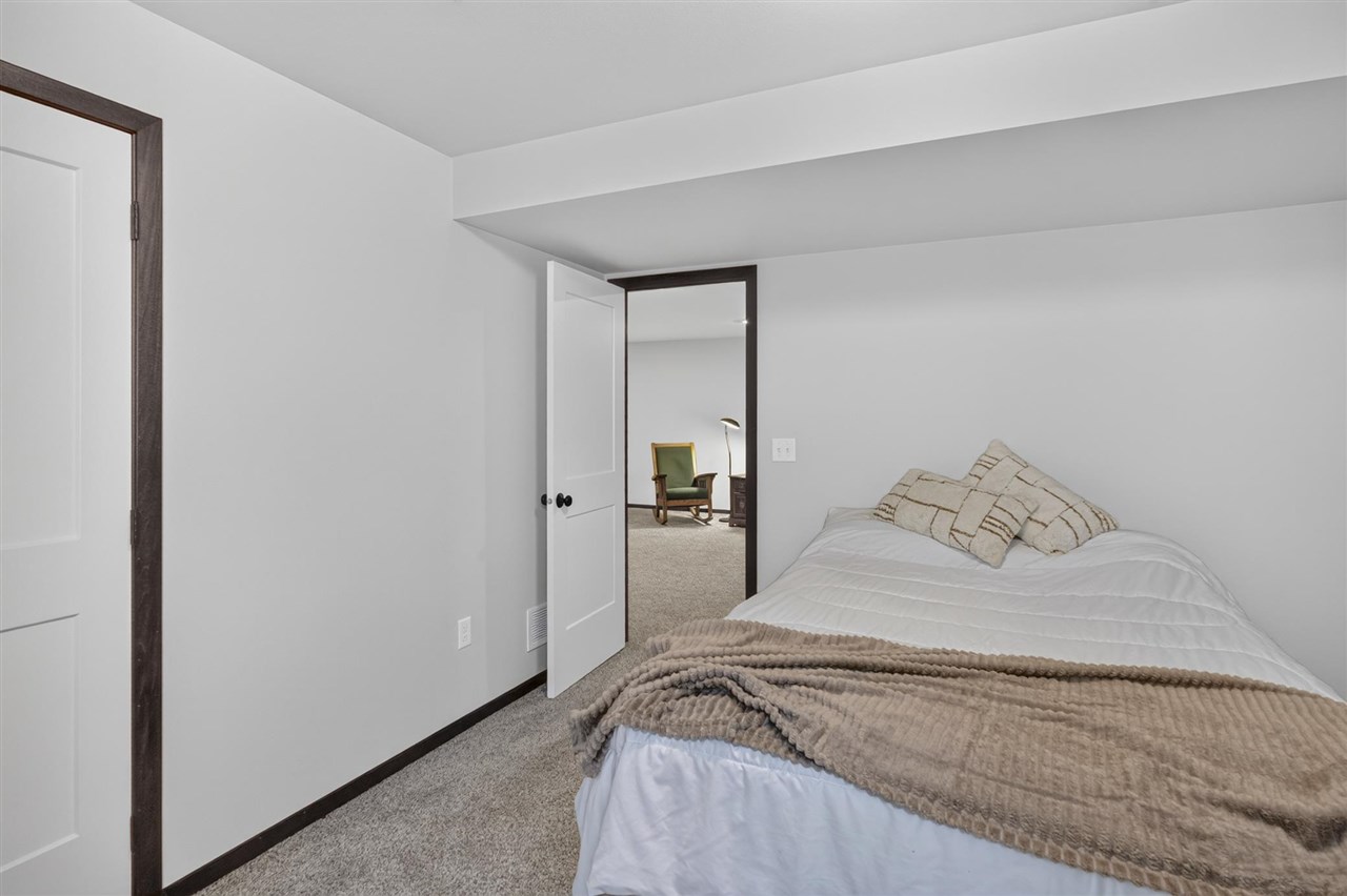 921 Prairie View Drive West Branch IA 52358