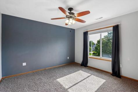1332 Deer Run Drive NE Cedar Rapids IA 52402