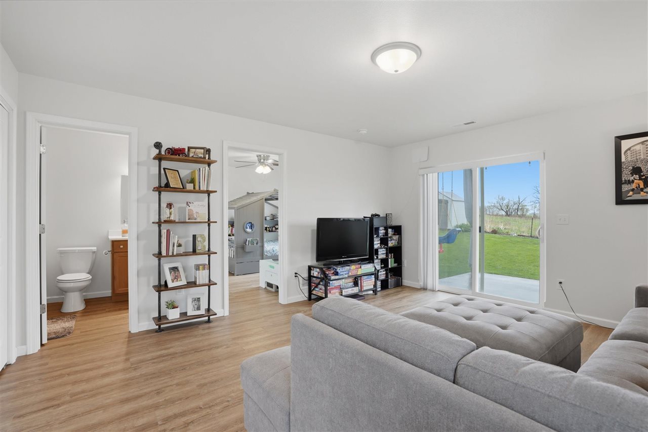 817 Hughes Street Coralville IA 52241