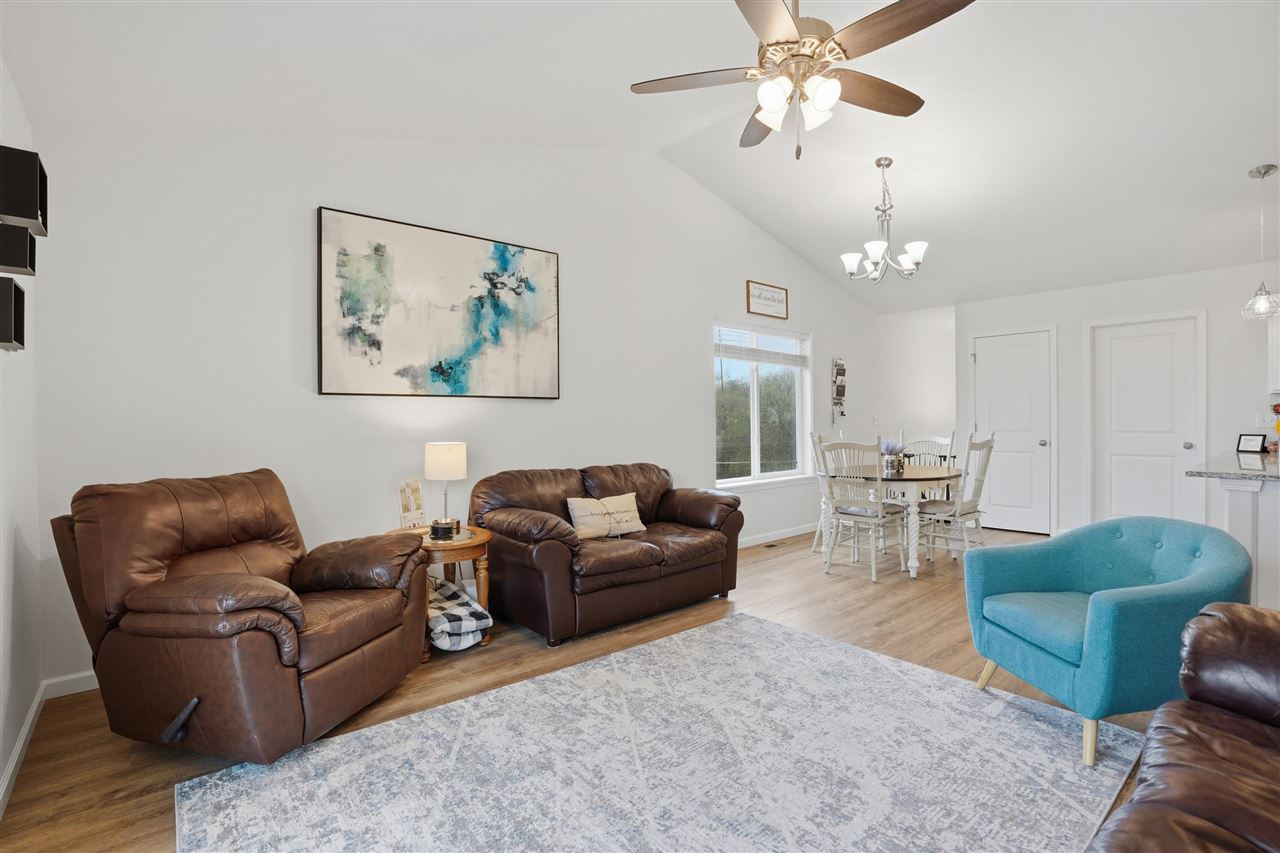 817 Hughes Street Coralville IA 52241