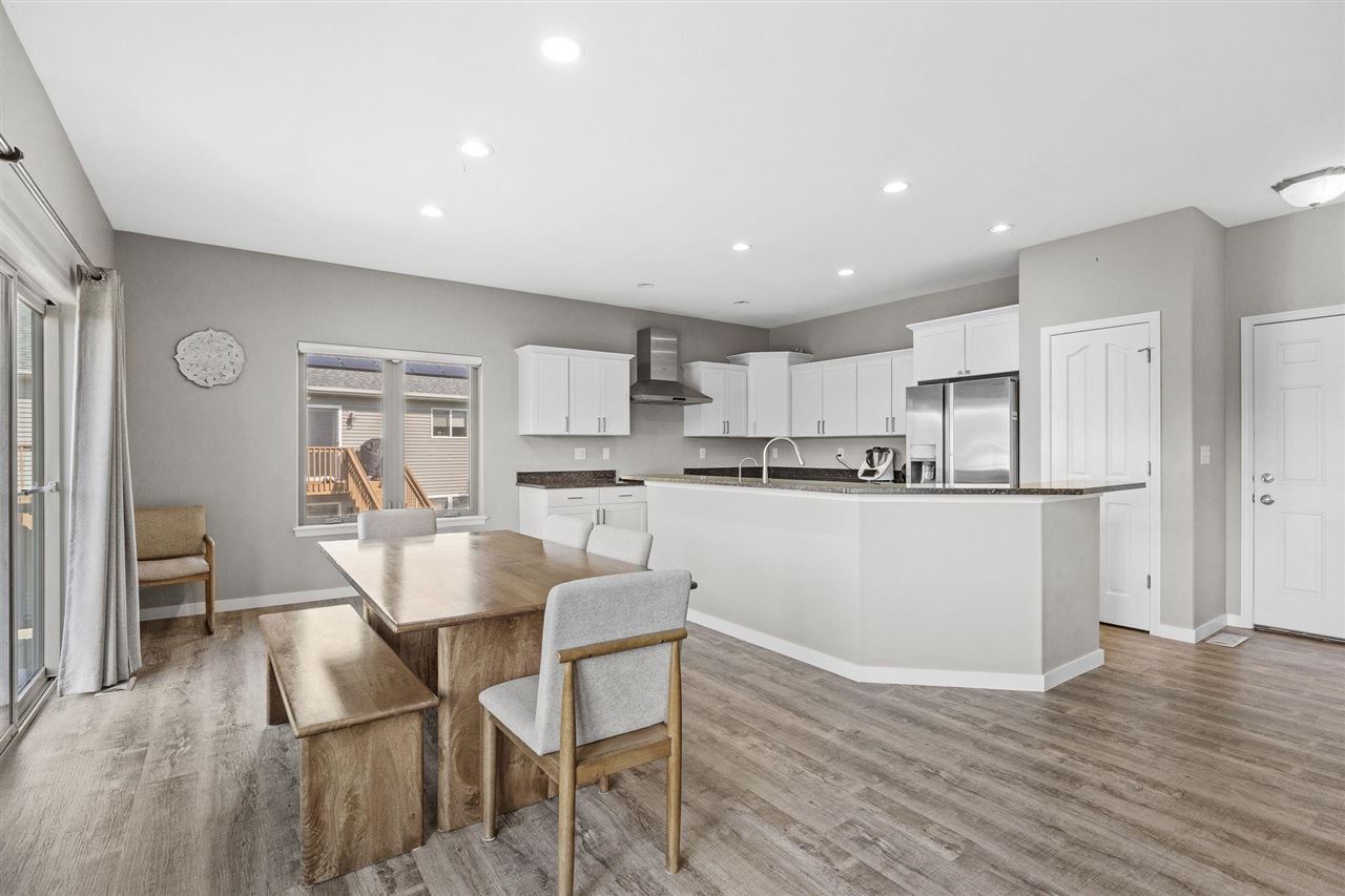 2136 Oakdale Ridge Coralville IA 52241