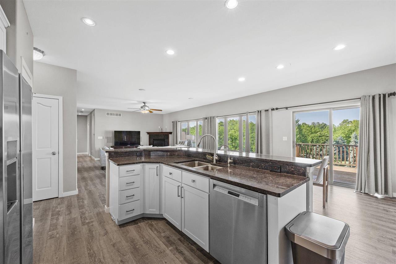 2136 Oakdale Ridge Coralville IA 52241