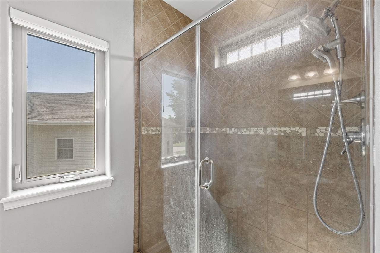 2136 Oakdale Ridge Coralville IA 52241