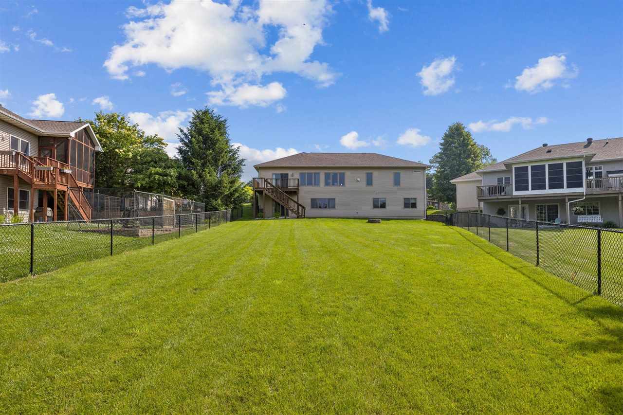 2136 Oakdale Ridge Coralville IA 52241