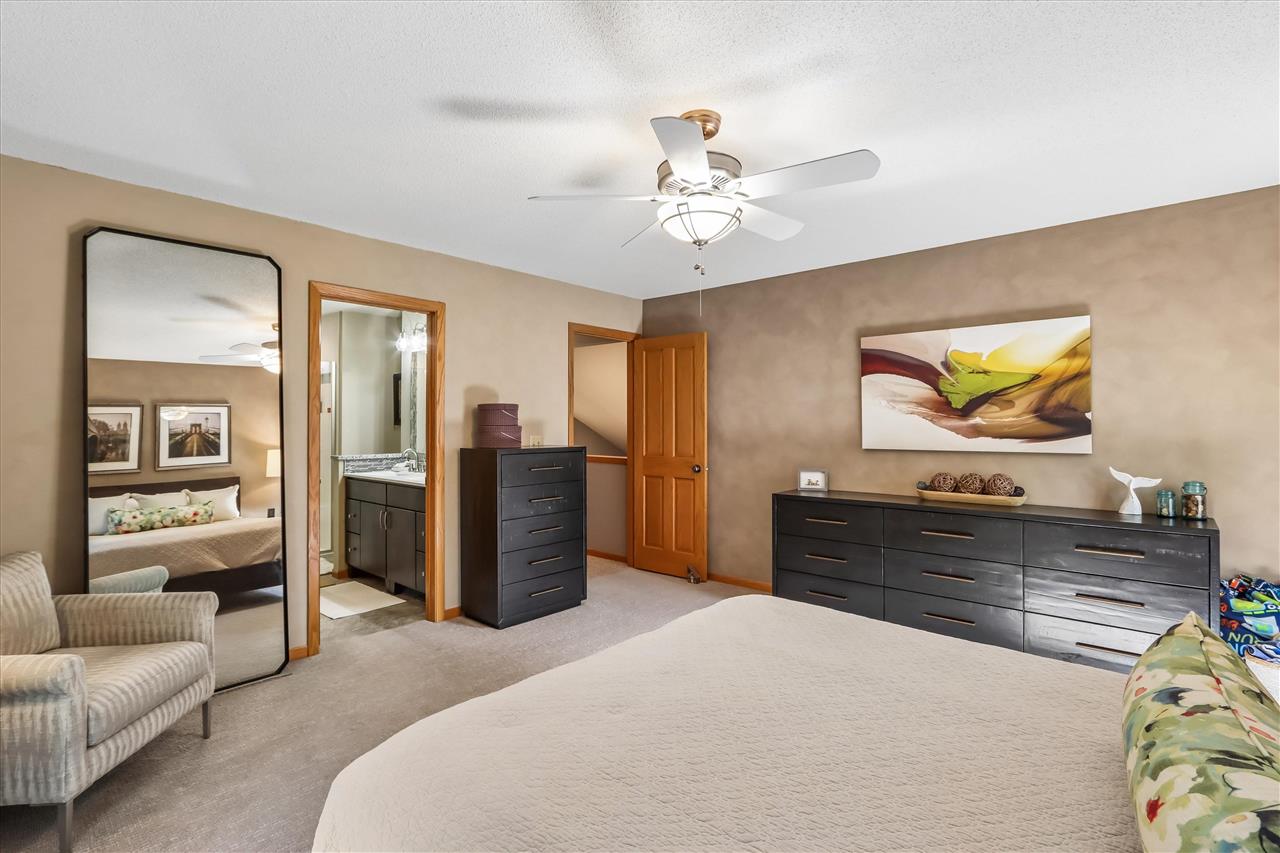 1119 Deerfield Drive Iowa City IA 52246