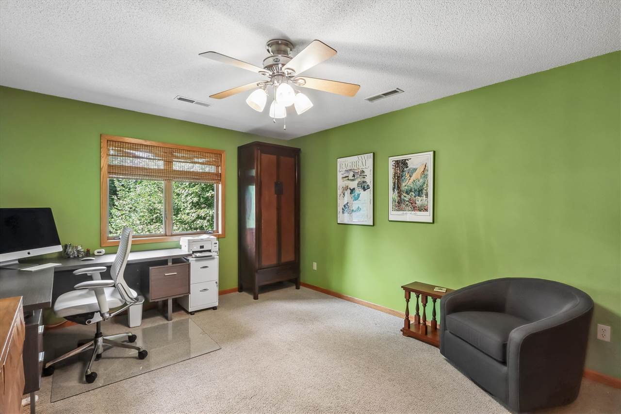1119 Deerfield Drive Iowa City IA 52246
