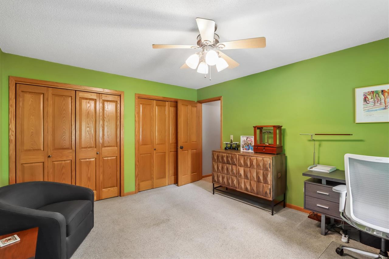 1119 Deerfield Drive Iowa City IA 52246