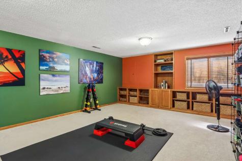 1119 Deerfield Drive Iowa City IA 52246