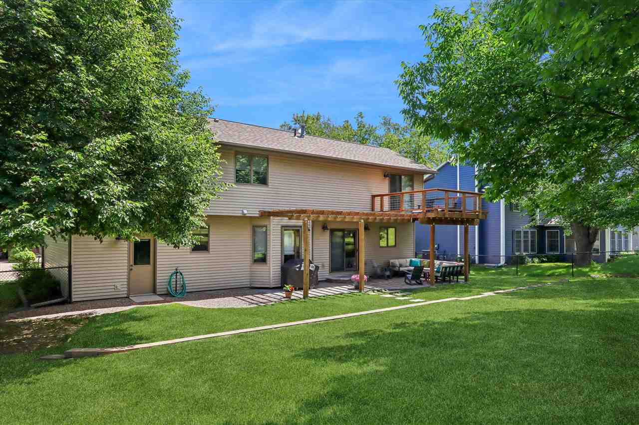 1119 Deerfield Drive Iowa City IA 52246