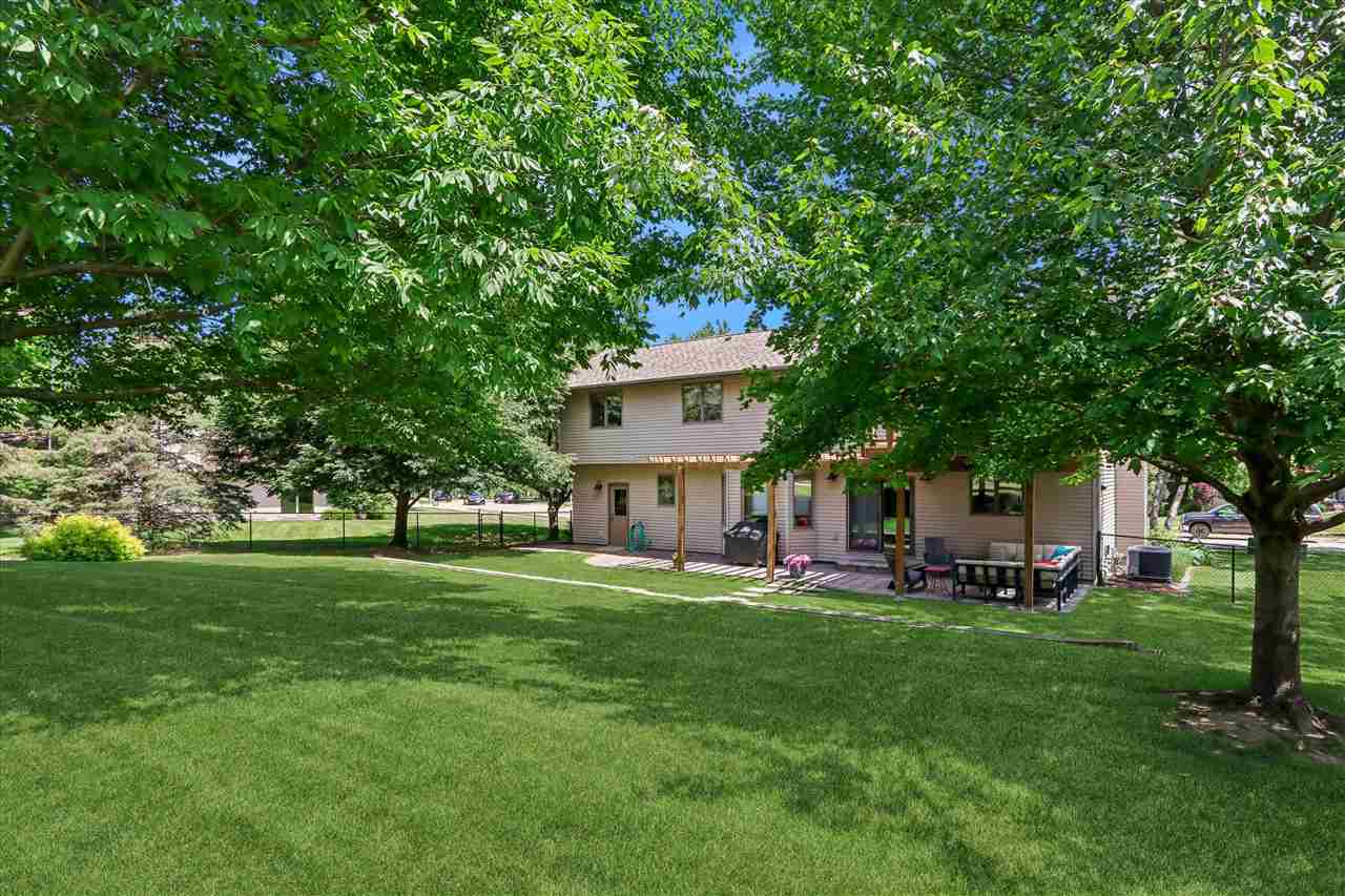 1119 Deerfield Drive Iowa City IA 52246