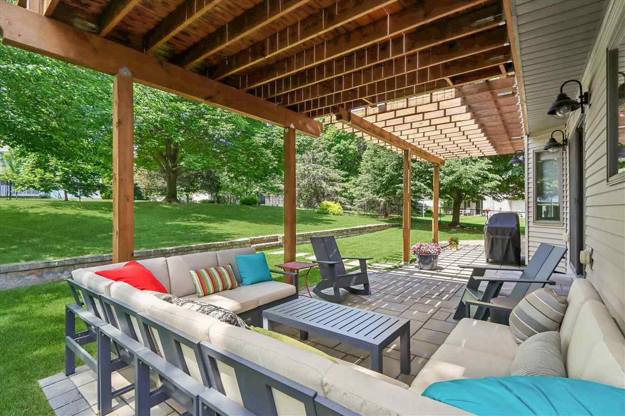 1119 Deerfield Drive Iowa City IA 52246