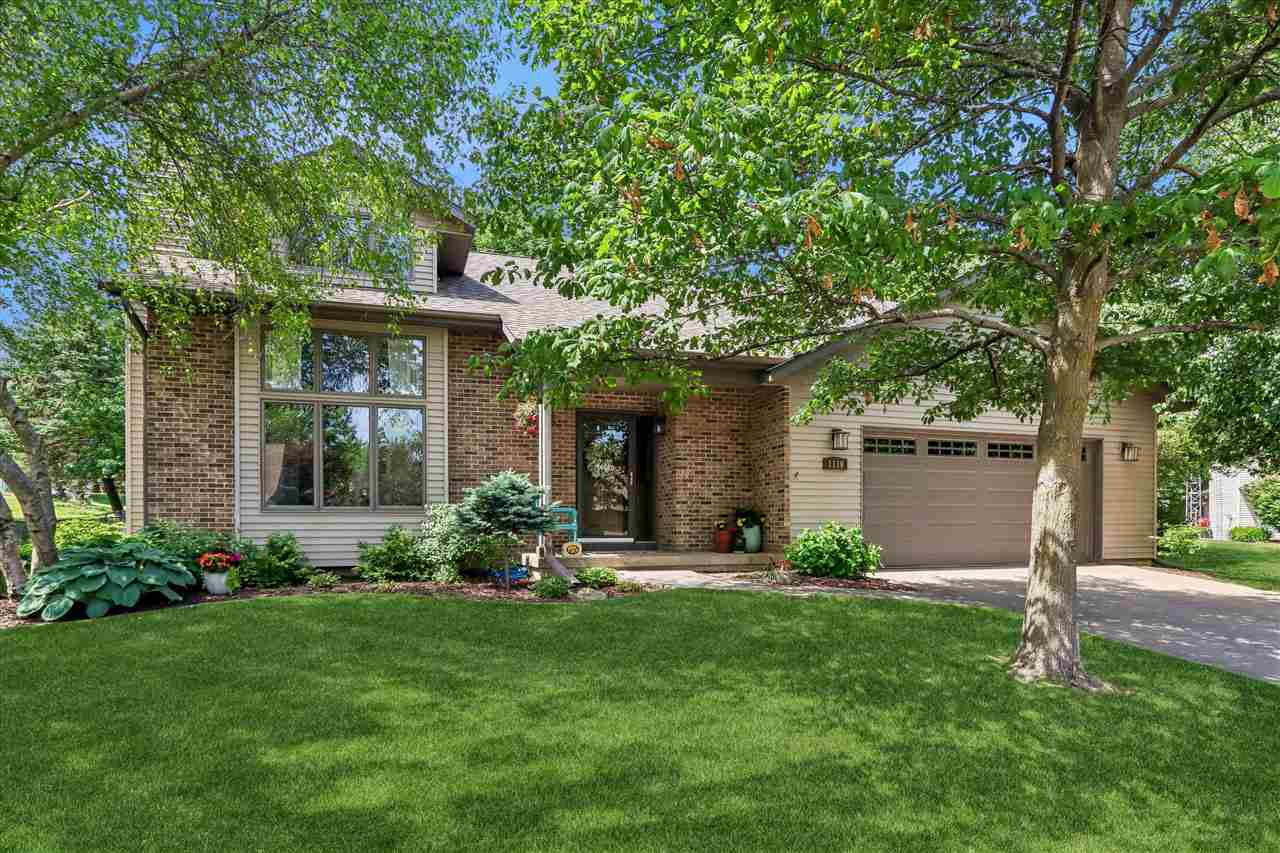 1119 Deerfield Drive Iowa City IA 52246