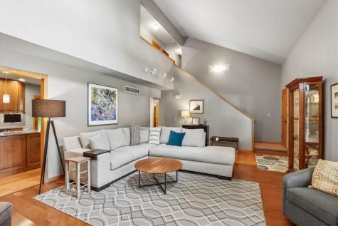 1119 Deerfield Drive Iowa City IA 52246