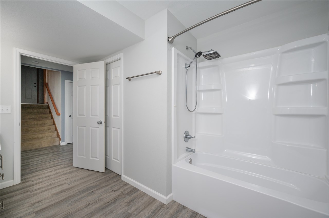 620 N Perkins Street Lone Tree IA 52755