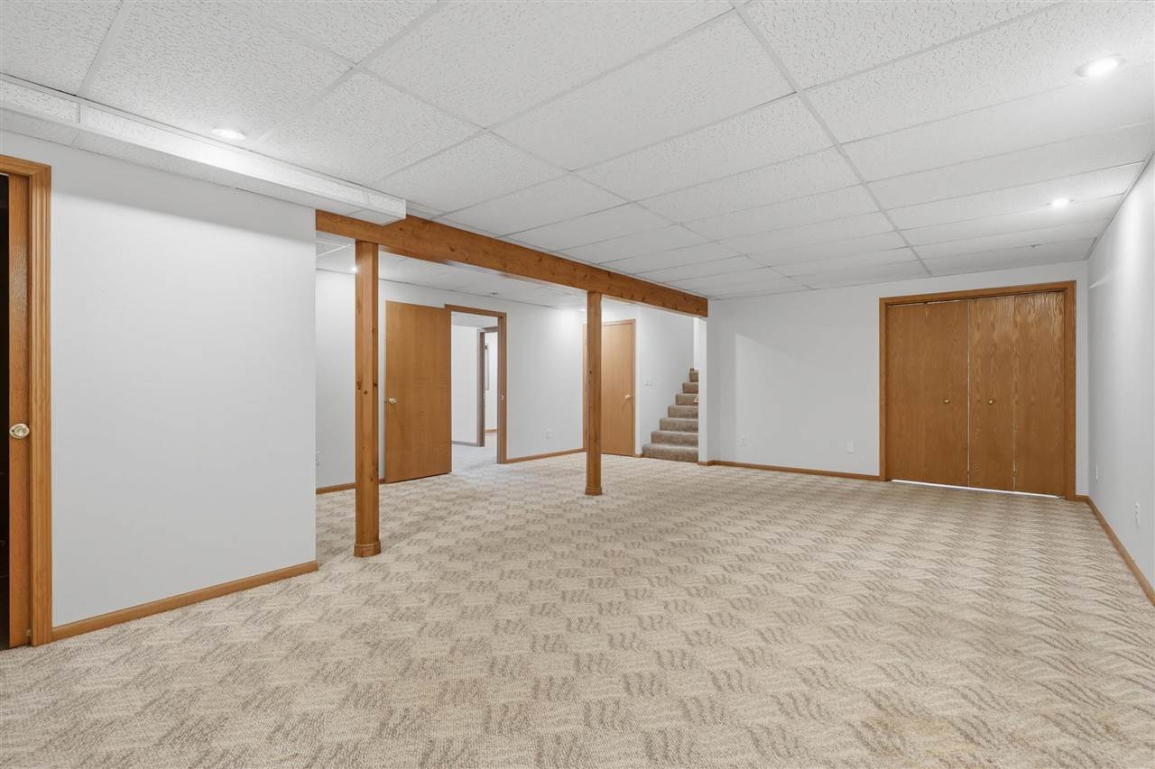 665 Andrews Court North Liberty IA 52317