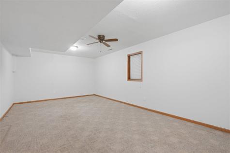 665 Andrews Court North Liberty IA 52317