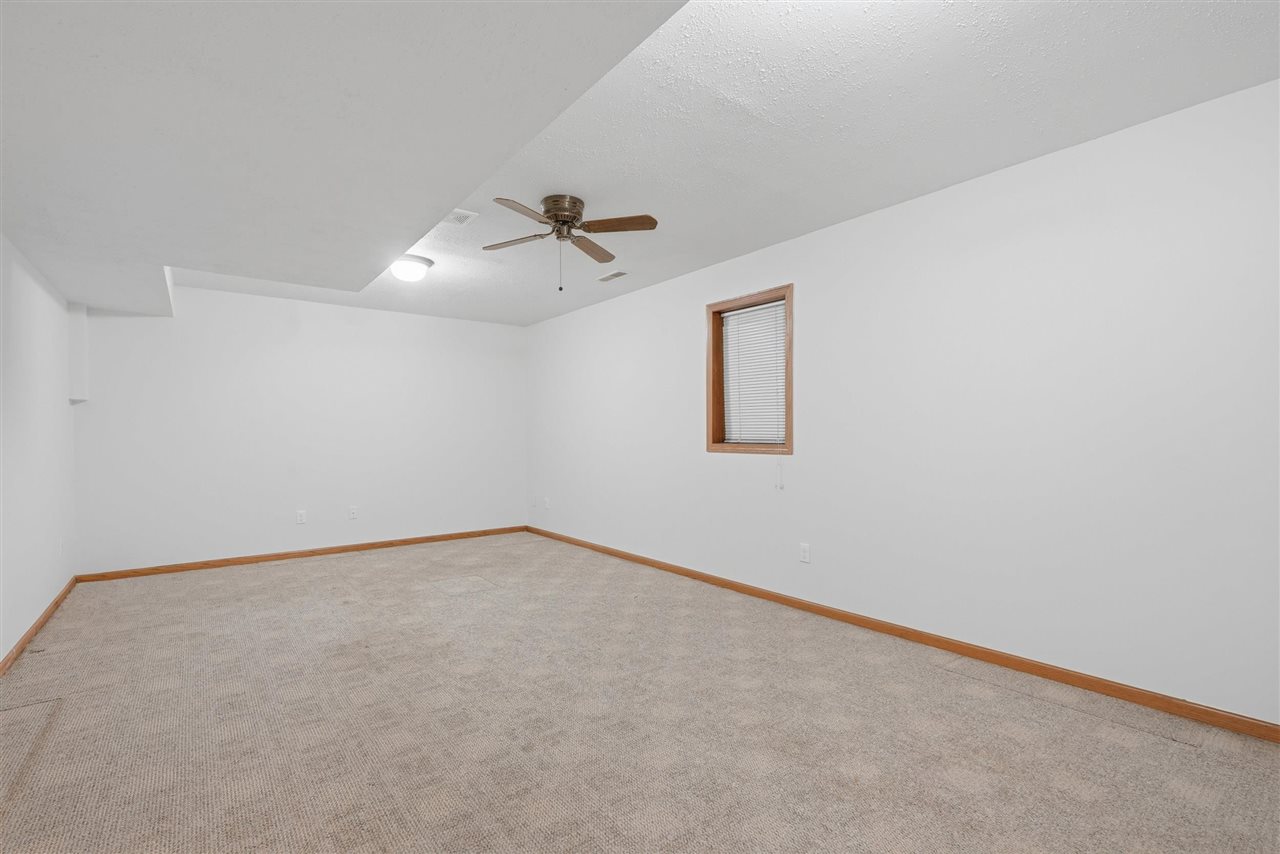 665 Andrews Court North Liberty IA 52317