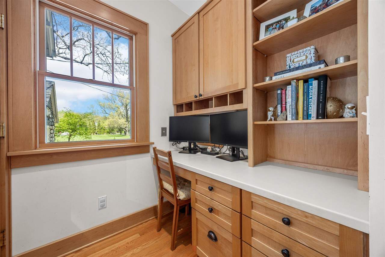427 Ferson Avenue Iowa City IA 52246