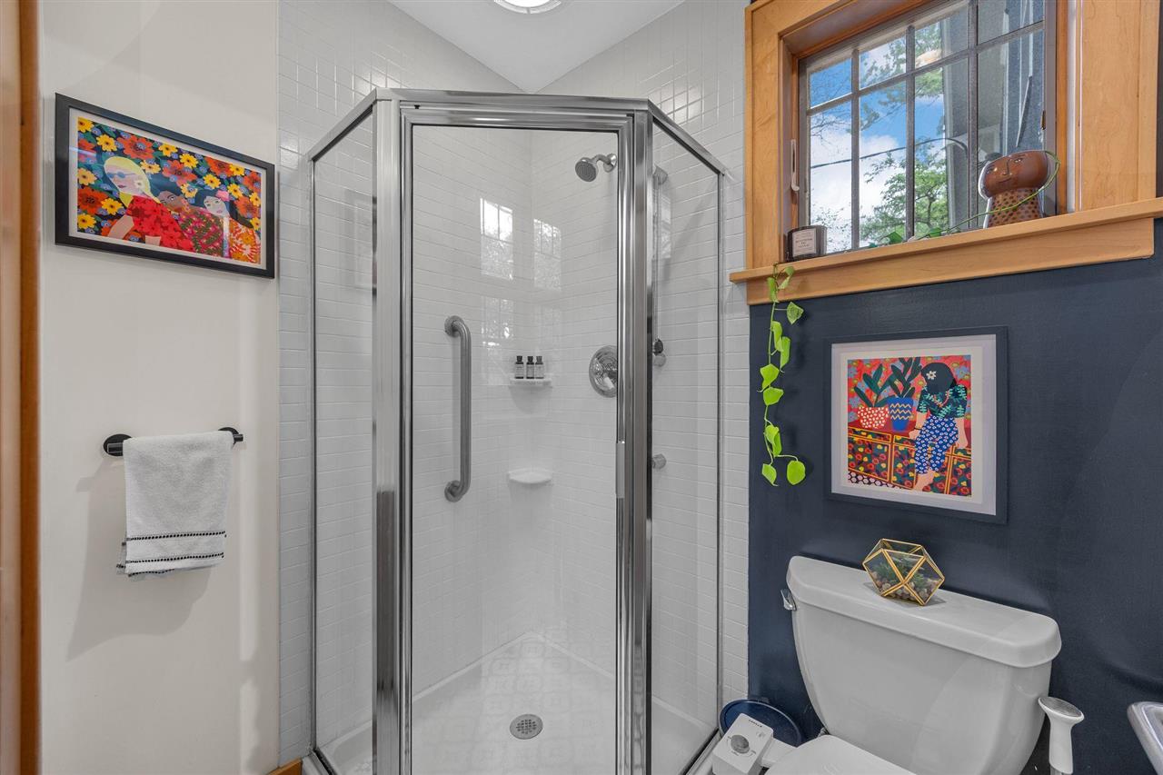 427 Ferson Avenue Iowa City IA 52246