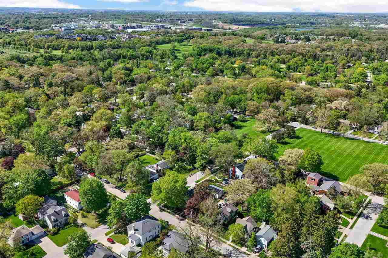 427 Ferson Avenue Iowa City IA 52246