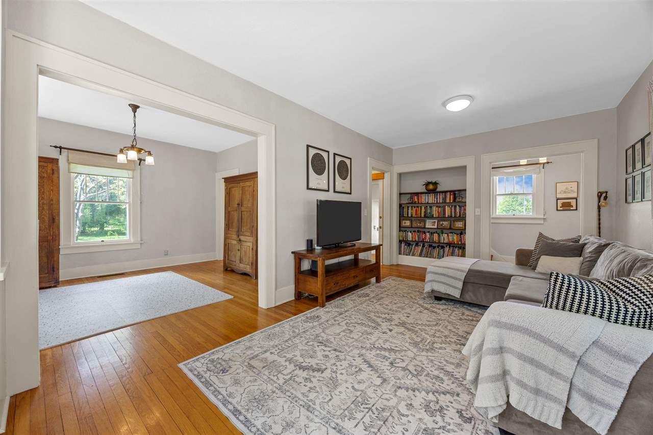 427 Ferson Avenue Iowa City IA 52246