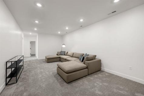 3019 Deans Way Coralville IA 52241