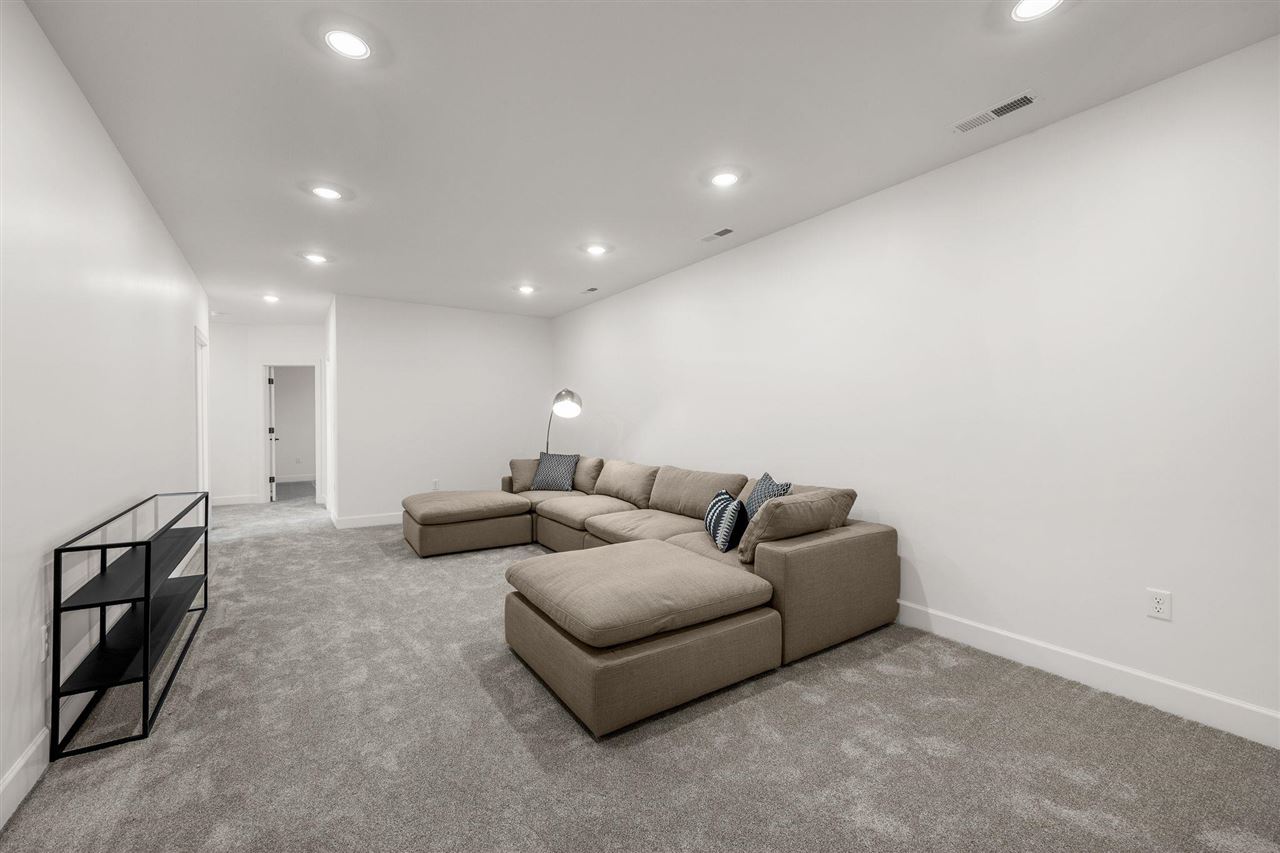 3019 Deans Way Coralville IA 52241
