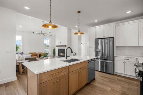 3019 Deans Way Coralville IA 52241