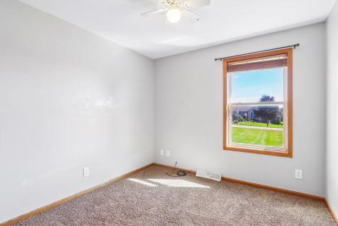 2935 N Drive Parnell IA 52325