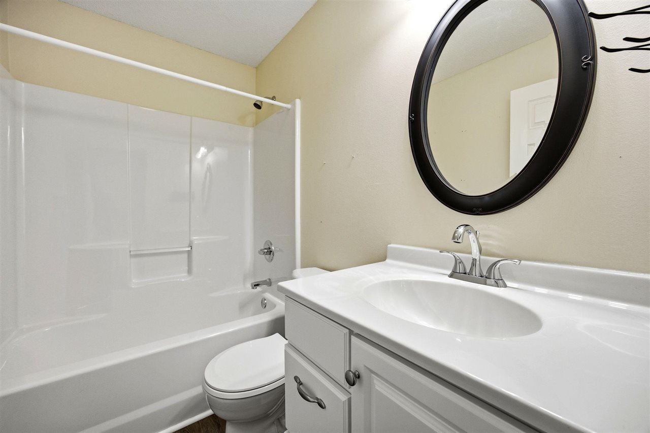 1320 Doe Run Drive North Liberty IA 52317