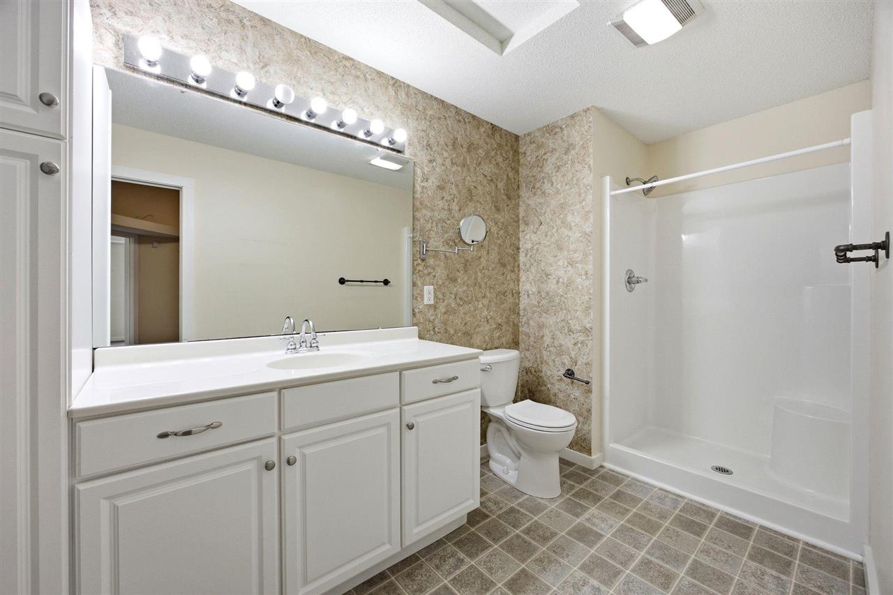 1320 Doe Run Drive North Liberty IA 52317