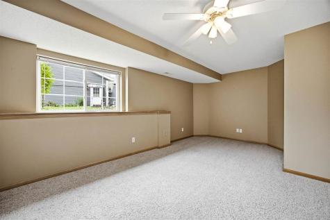 1320 Doe Run Drive North Liberty IA 52317