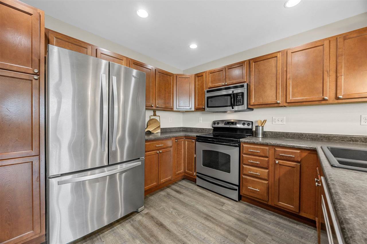 132 S Park Ridge Road North Liberty IA 52317