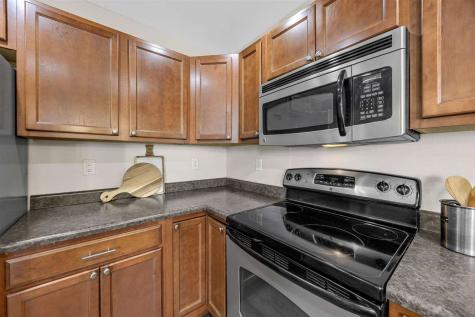 132 S Park Ridge Road North Liberty IA 52317