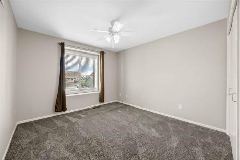 132 S Park Ridge Road North Liberty IA 52317