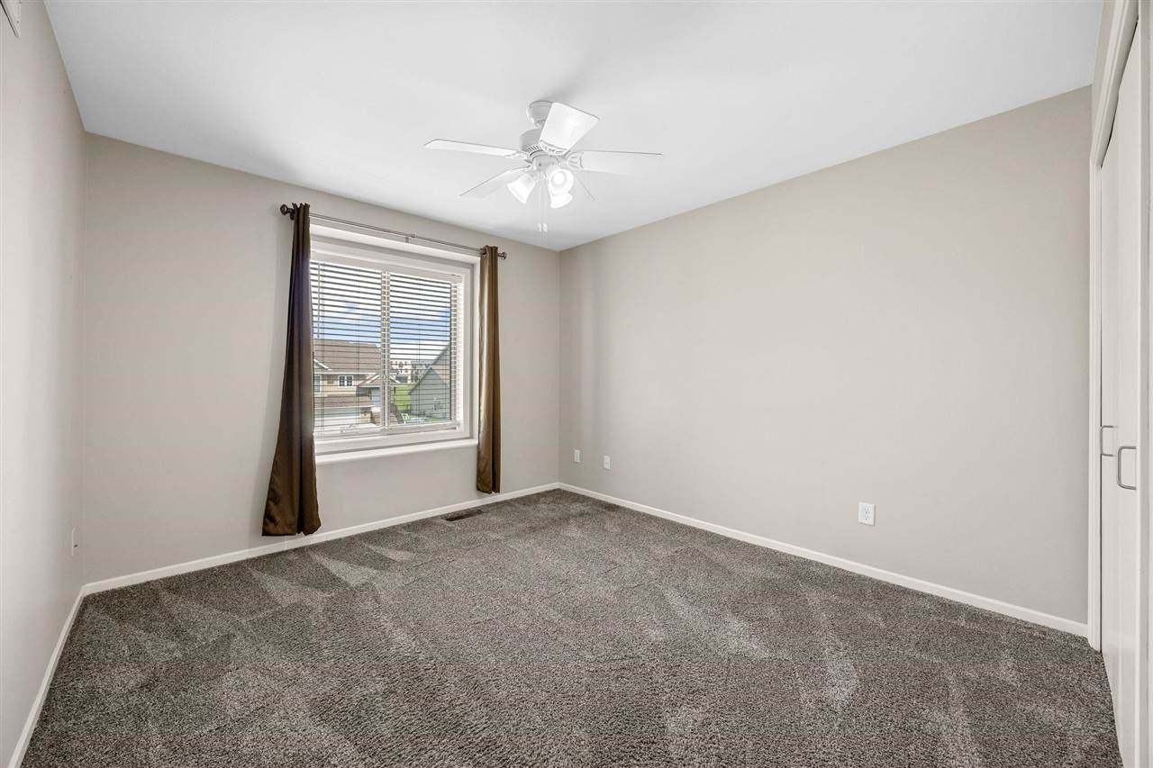 132 S Park Ridge Road North Liberty IA 52317