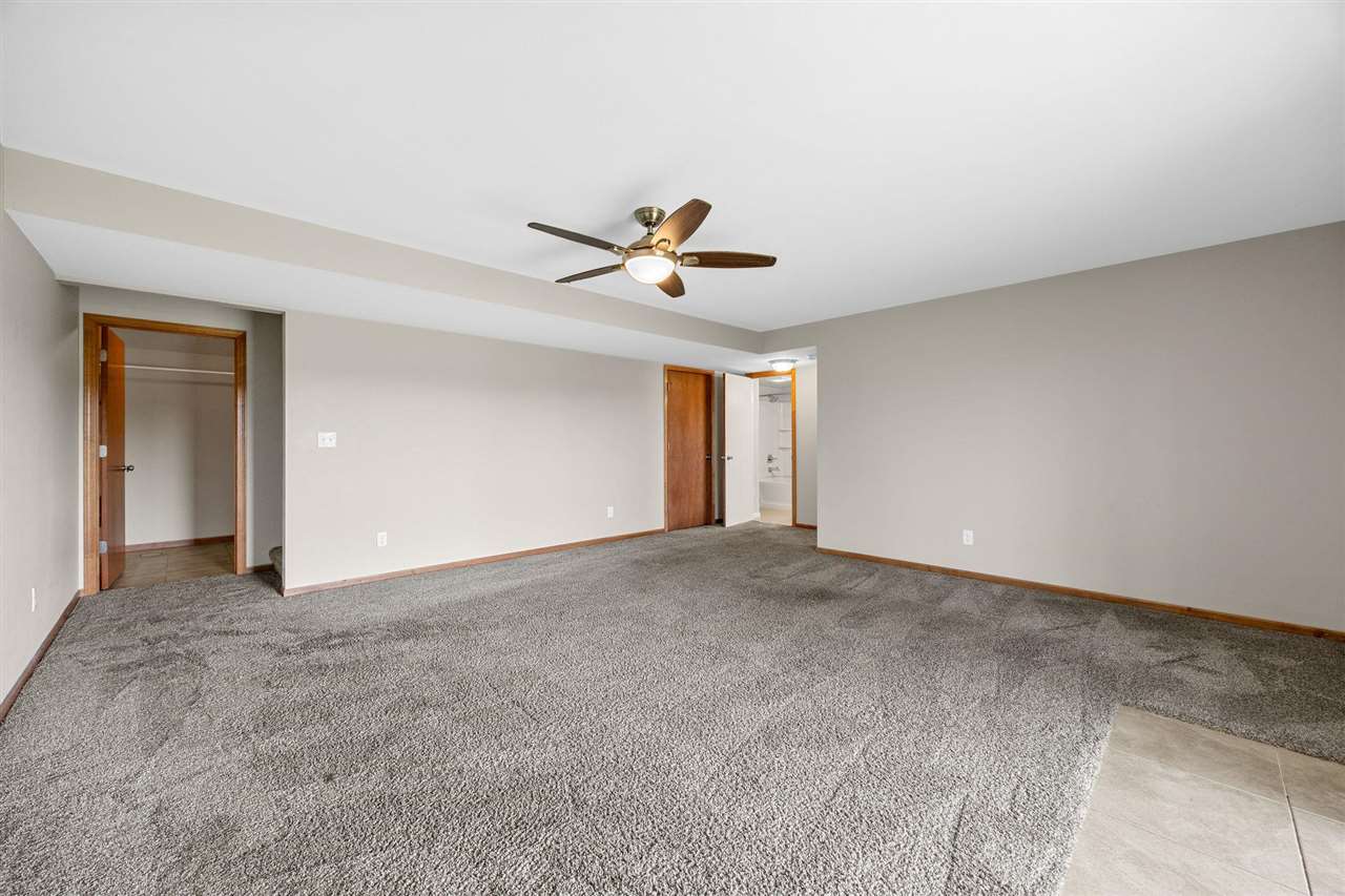 132 S Park Ridge Road North Liberty IA 52317