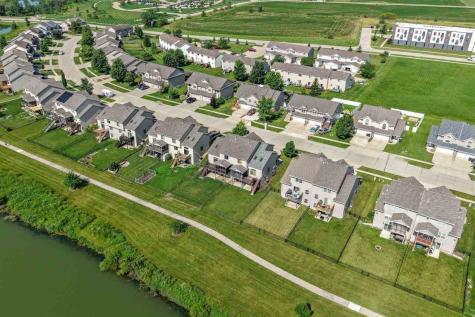 132 S Park Ridge Road North Liberty IA 52317