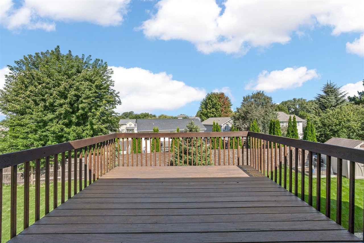 1334 Sweeting Lane Coralville IA 52241